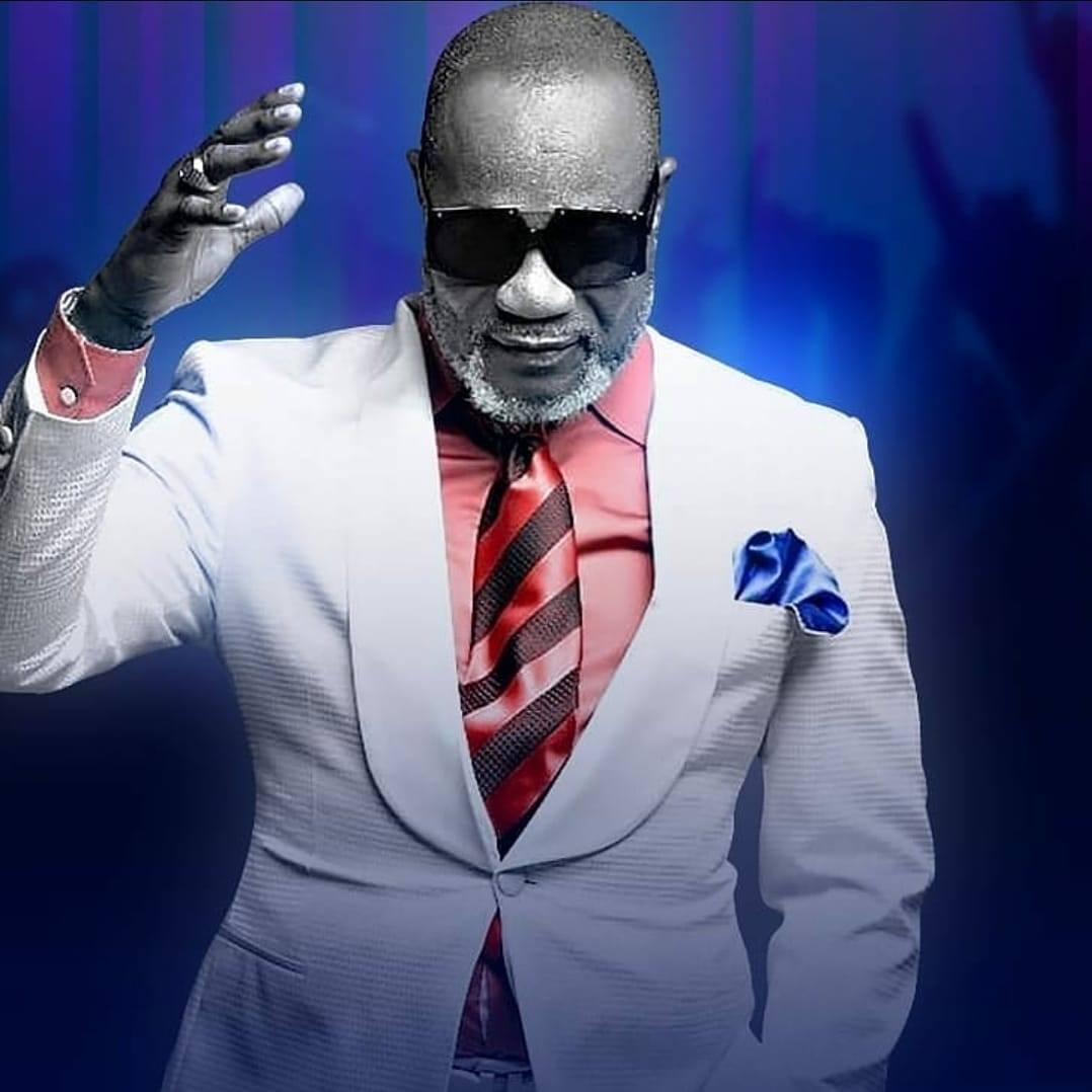 Koffi Olomide - Danse ya ba Congolais Lyrics | AfrikaLyrics