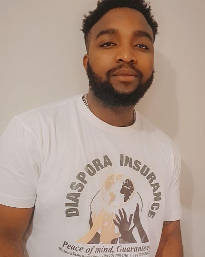 ZIZOE PAMYK Munyika Ya Mambokadzi cover image