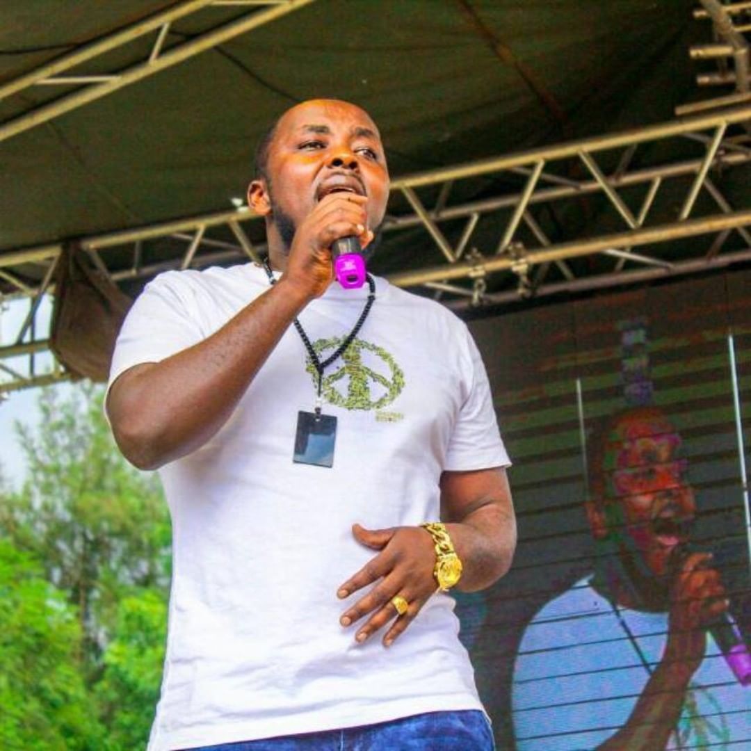 SAMMY IRUNGU Muru Wakwa cover image