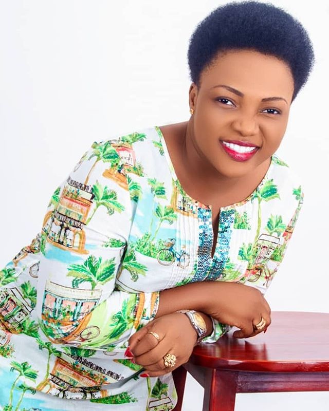 MARTHA MWAIPAJA Nifundishe Kunyamaza cover image