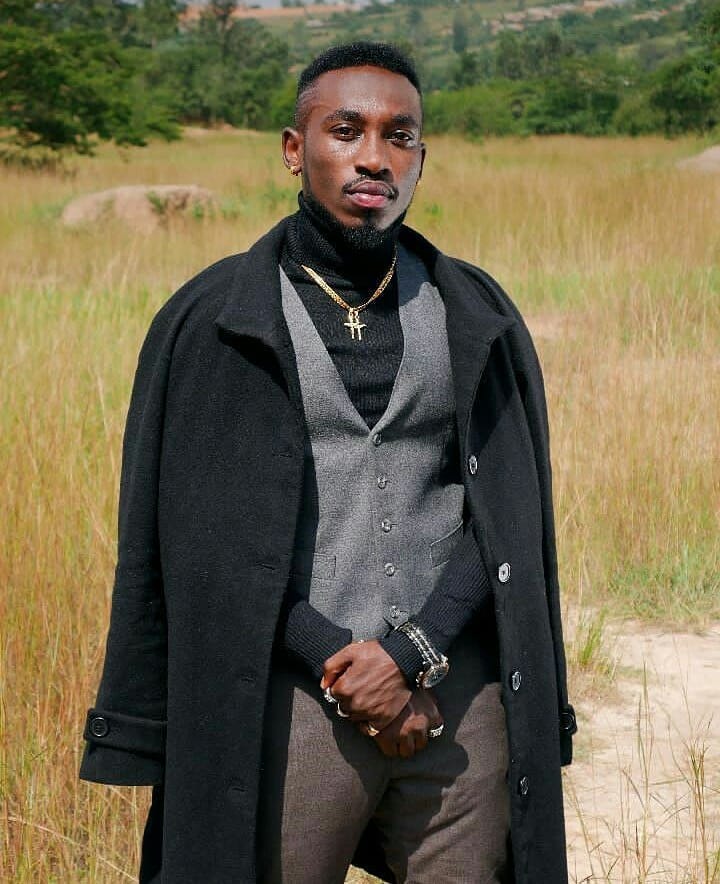 KHALFAN Ninde cover image
